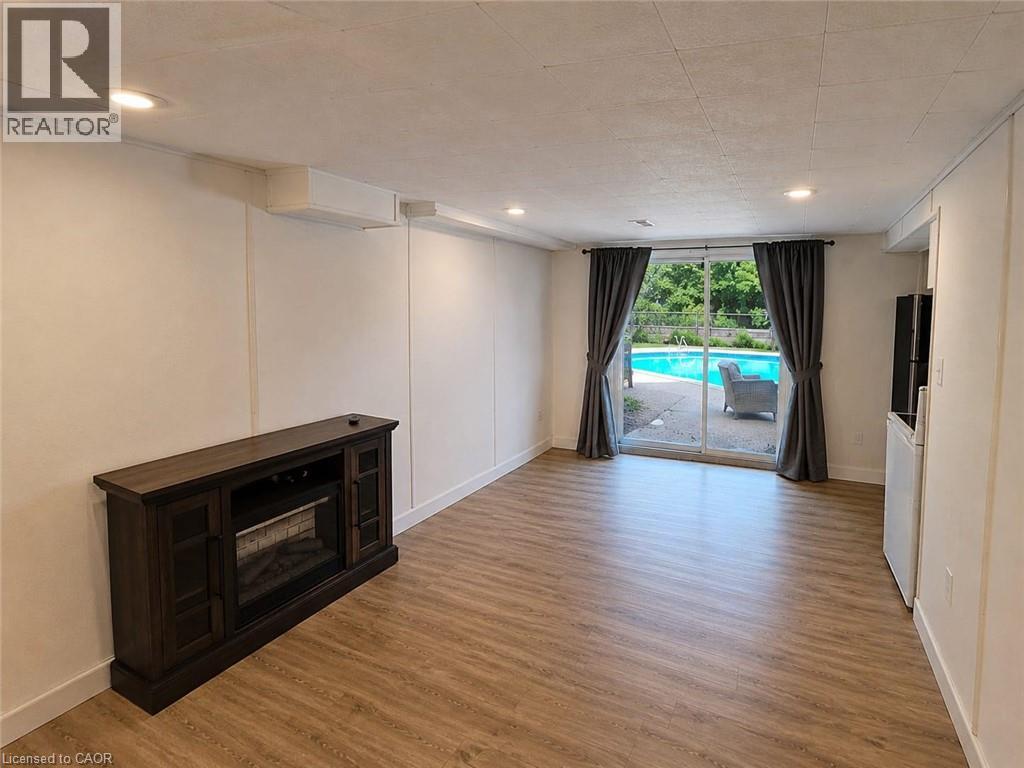 2351 Woking Crescent Unit# Basement, Mississauga, Ontario  L5K 1Z5 - Photo 3 - 40855753