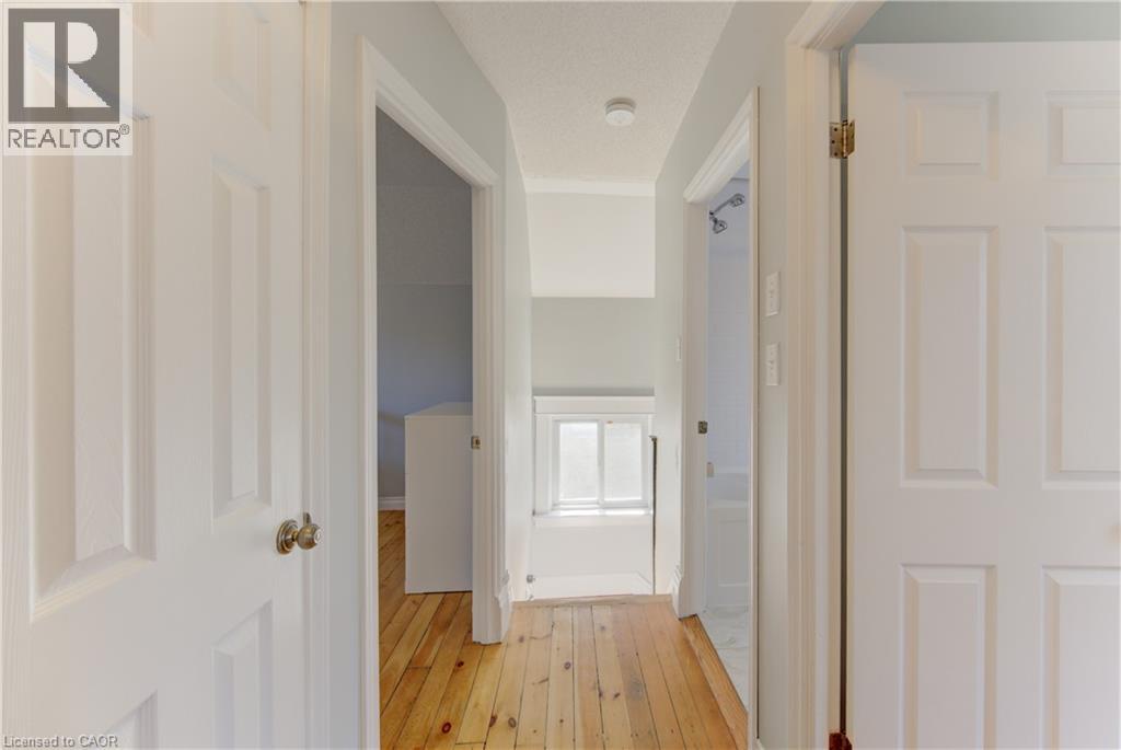 250 Herbert Street, Waterloo, Ontario  N2J 1V2 - Photo 38 - 40856519