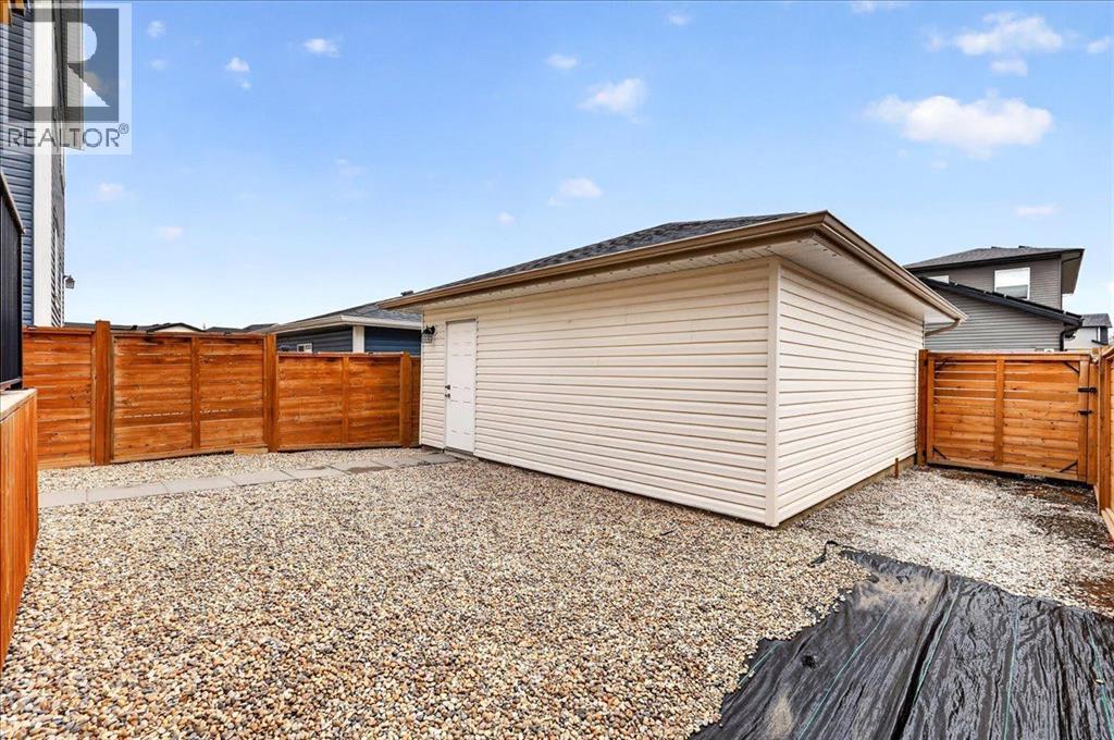 163 Copperleaf Way SE, Calgary, Alberta  T2Z 5E8 - Photo 40 - A2336760