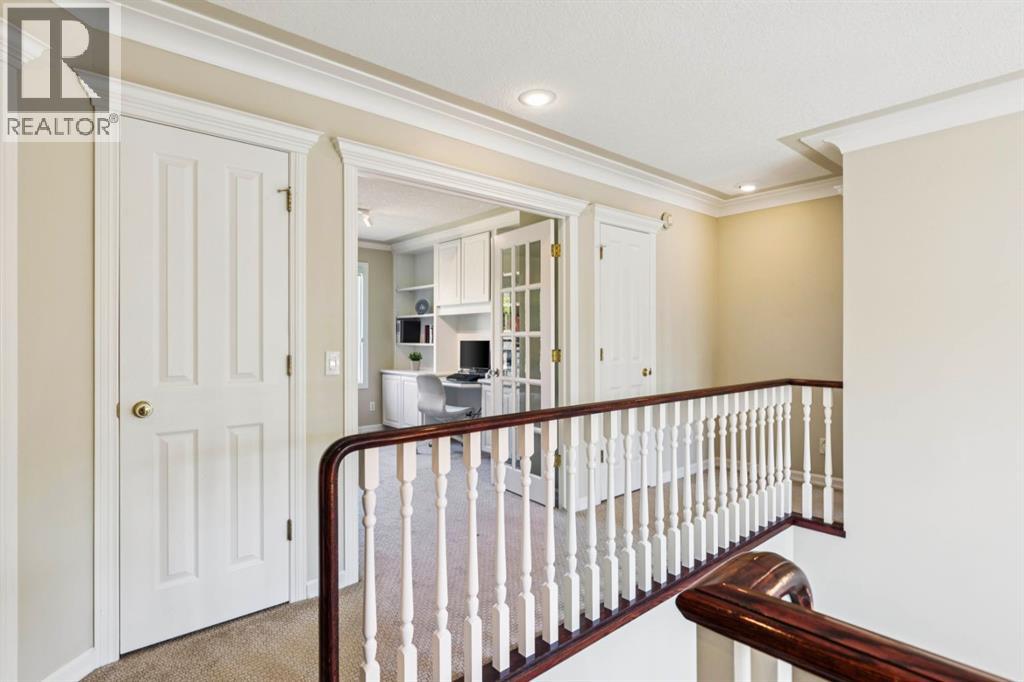 174 Sienna Hills Drive SW, Calgary, Alberta  T3H 2E2 - Photo 24 - A2338309