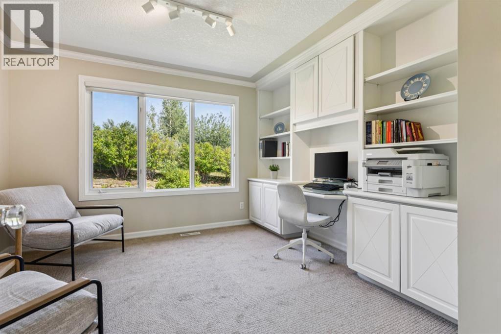 174 Sienna Hills Drive SW, Calgary, Alberta  T3H 2E2 - Photo 25 - A2338309