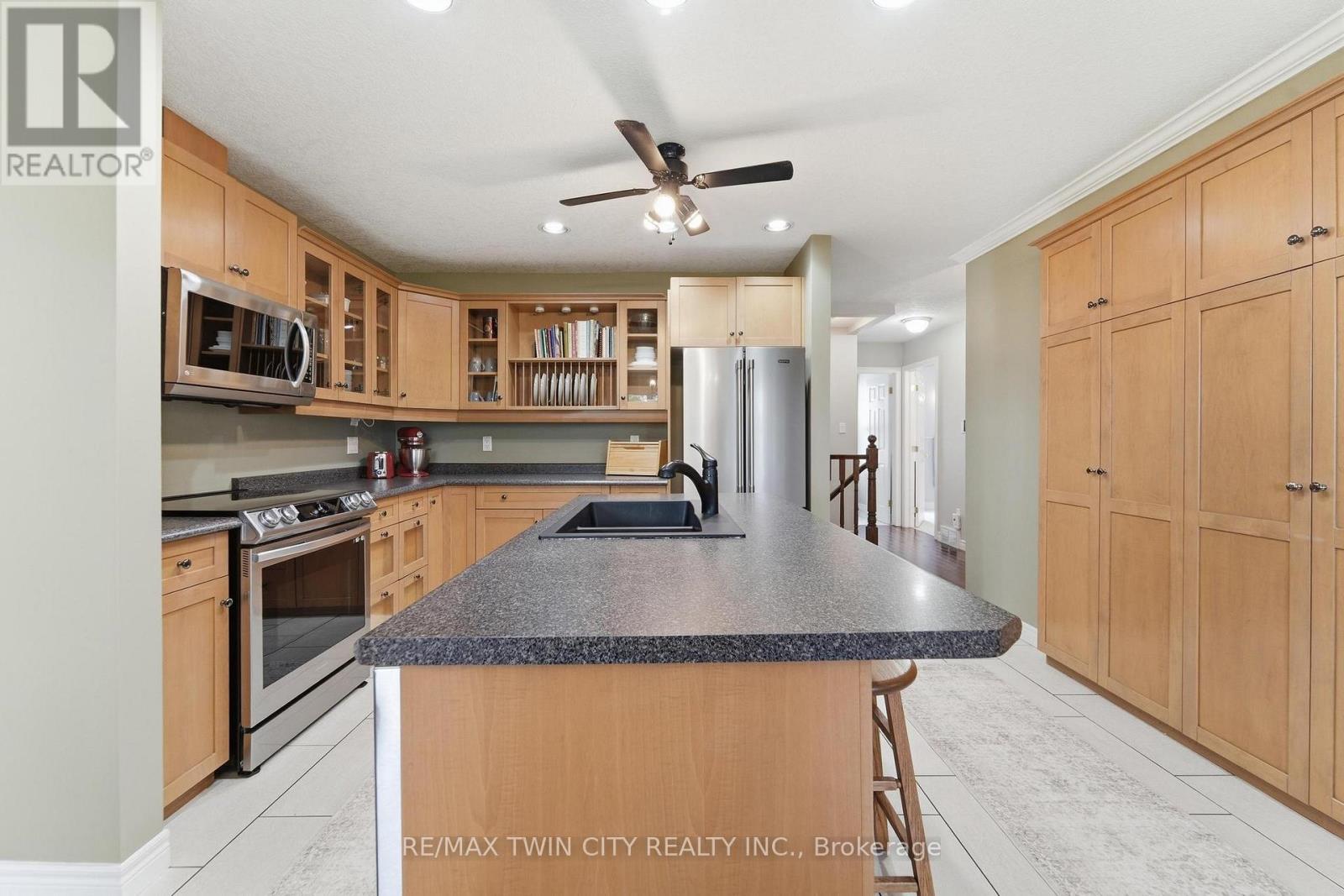 15 Shephard Place, Wilmot, Ontario  N3A 2E4 - Photo 17 - X13689892