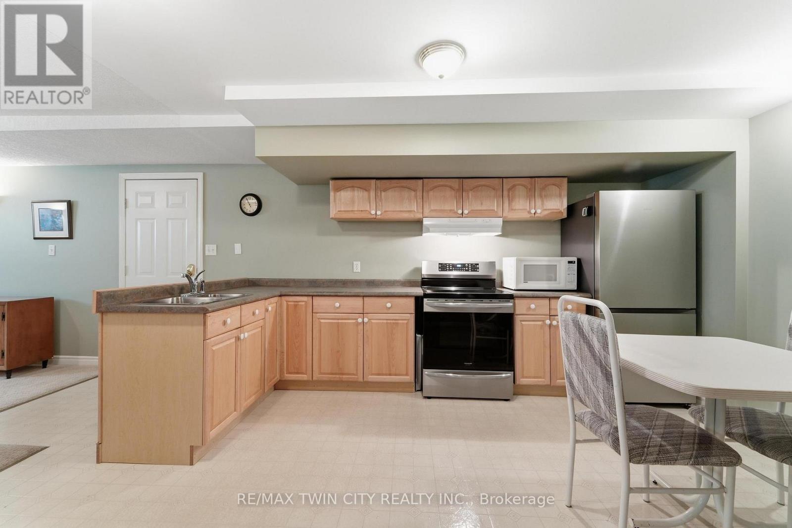15 Shephard Place, Wilmot, Ontario  N3A 2E4 - Photo 33 - X13689892