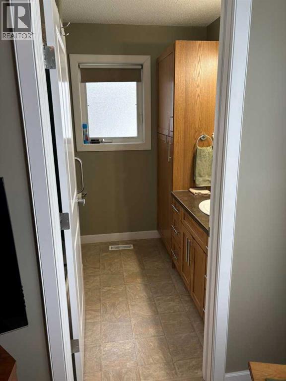 2987 Calling Lake Drive, Calling Lake, Alberta  T9S 0A8 - Photo 23 - A2308943