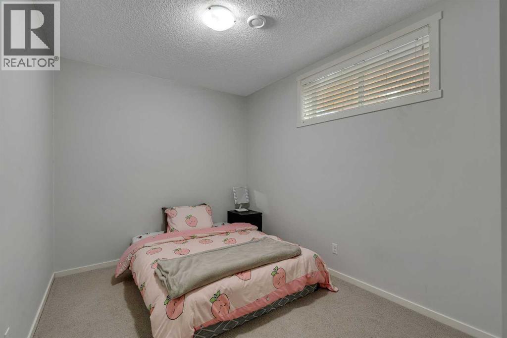 151 Stonemere Green, Chestermere, Alberta  T1X 0S2 - Photo 34 - A2338361