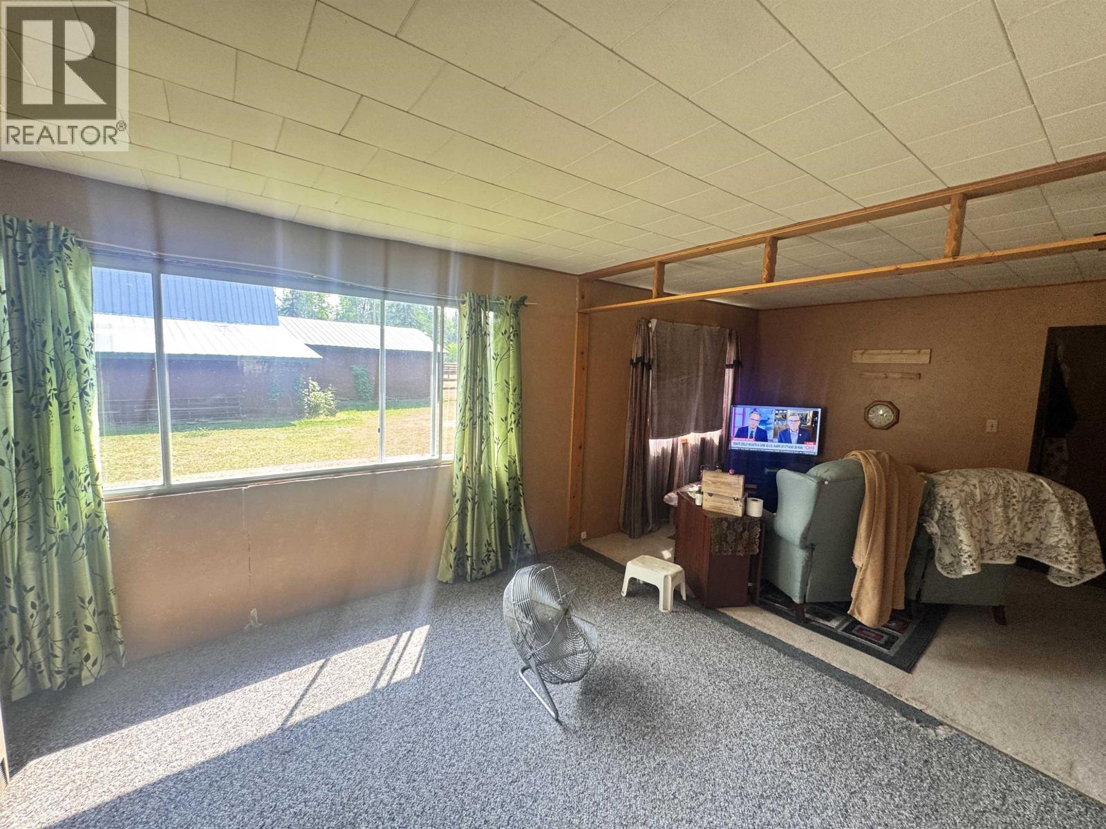 6265 Horse Lake Road, Horse Lake, British Columbia  V0K 2E3 - Photo 23 - R3111125