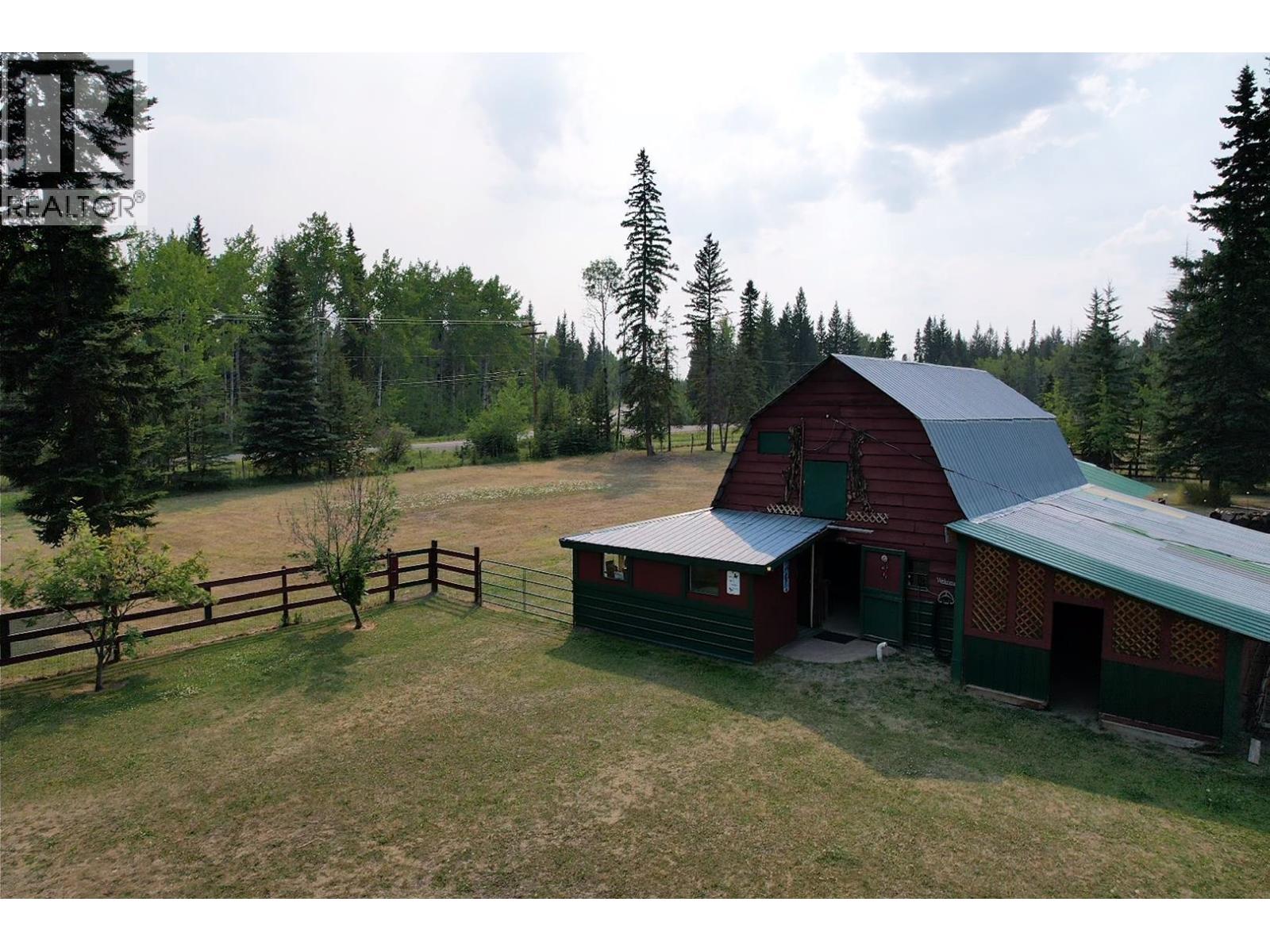 6265 Horse Lake Road, Horse Lake, British Columbia  V0K 2E3 - Photo 27 - R3111125