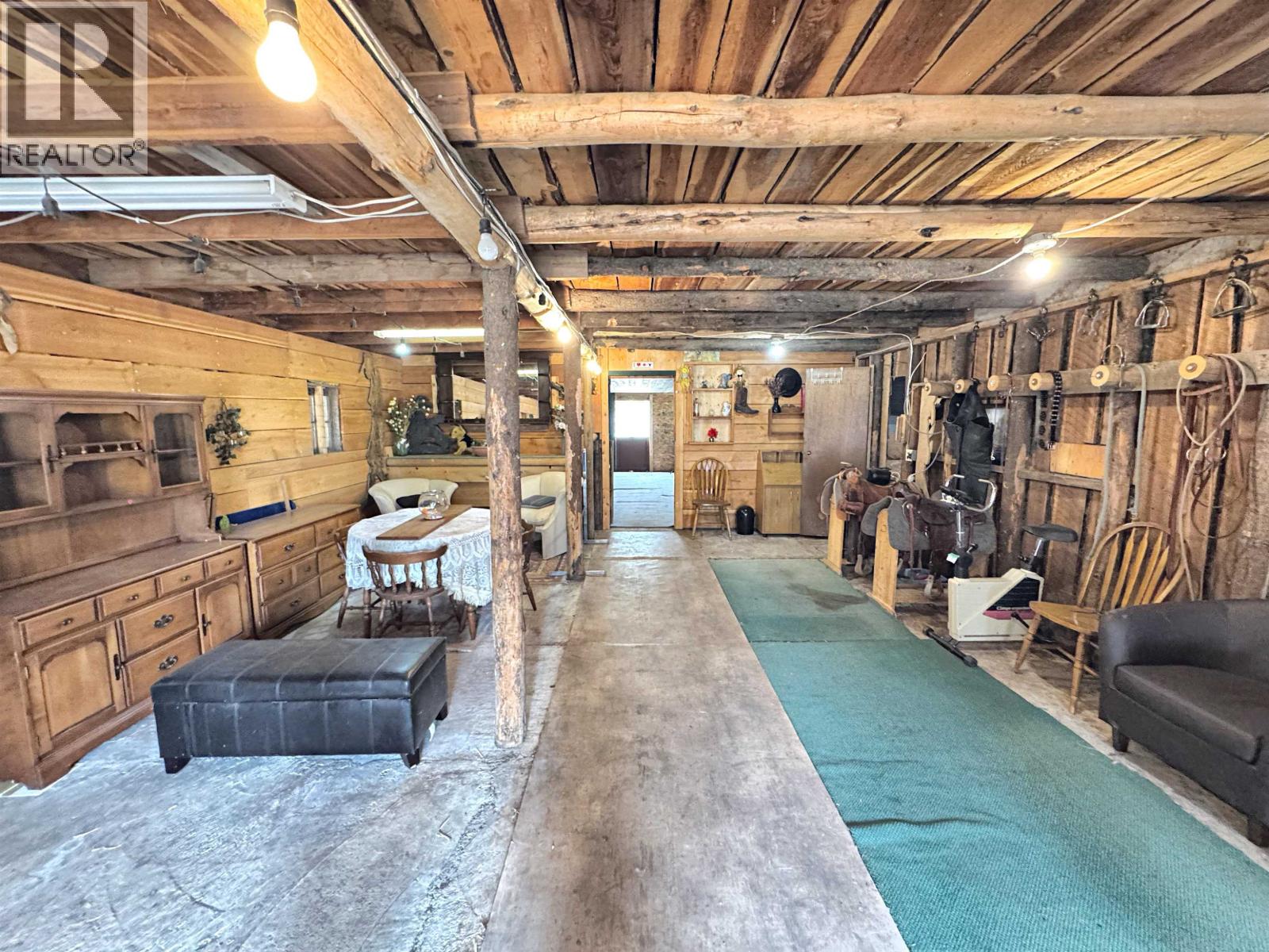 6265 Horse Lake Road, Horse Lake, British Columbia  V0K 2E3 - Photo 29 - R3111125