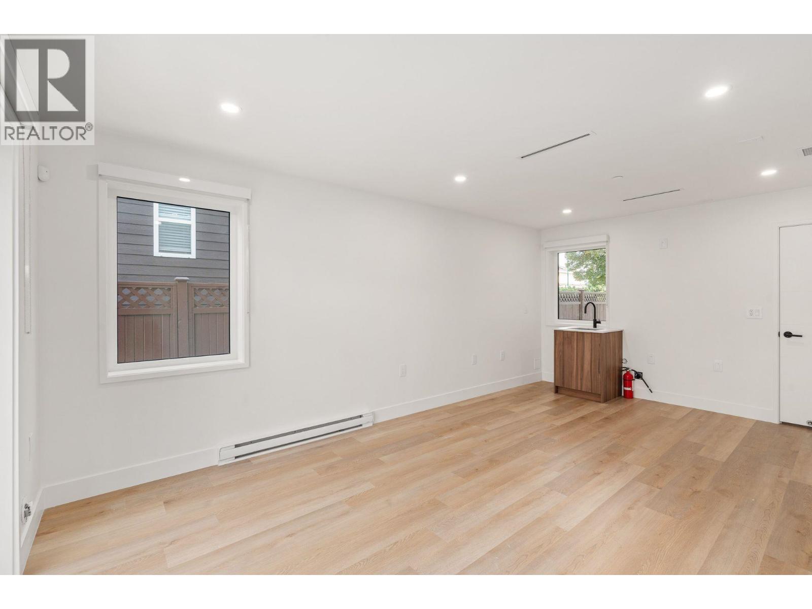 Sl 2 2333 E 54th Avenue, Vancouver, British Columbia  V5S 1X1 - Photo 26 - R3128838