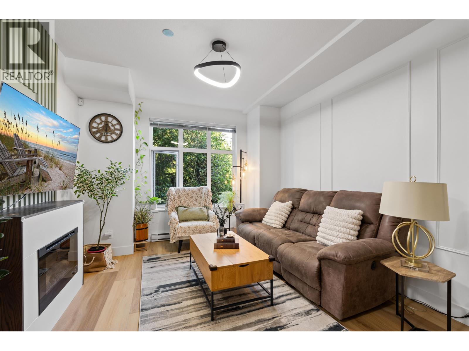 703 8485 New Haven Close, Burnaby, British Columbia  V5J 0B7 - Photo 2 - R3156980