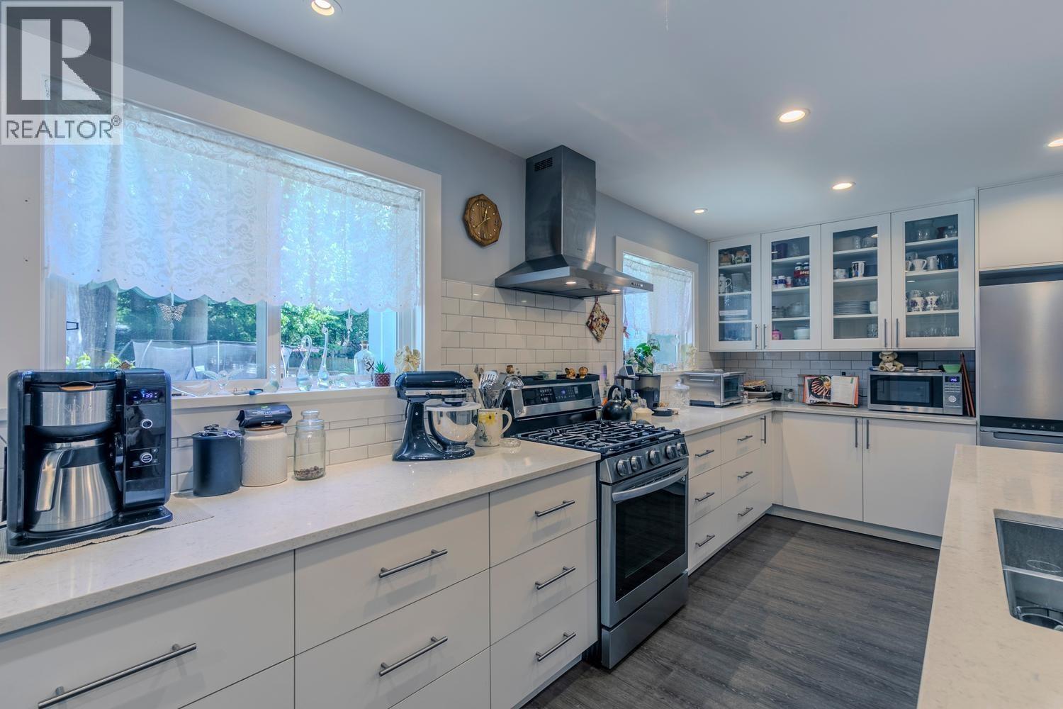 41756 Government Road, Squamish, British Columbia  V8B 0G3 - Photo 15 - R3123155