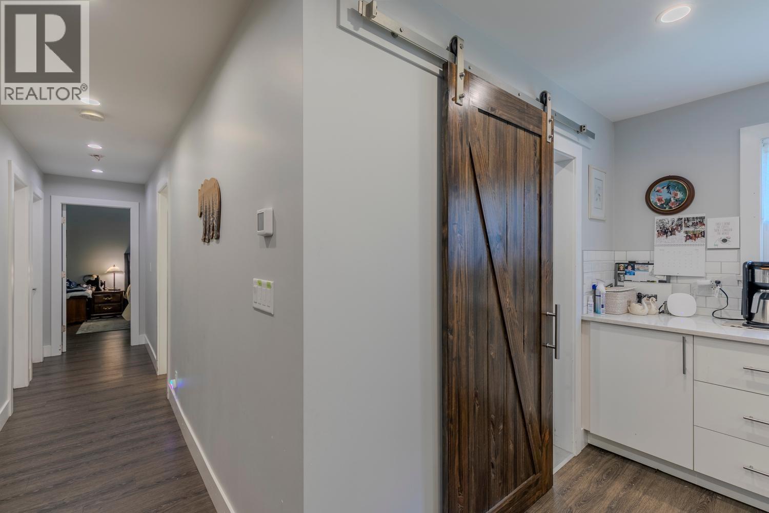 41756 Government Road, Squamish, British Columbia  V8B 0G3 - Photo 24 - R3123155