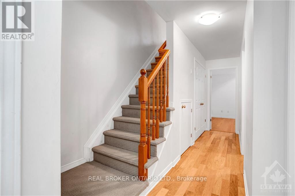 292 London Terrace, Ottawa, Ontario  K1K 2W2 - Photo 15 - X13689936
