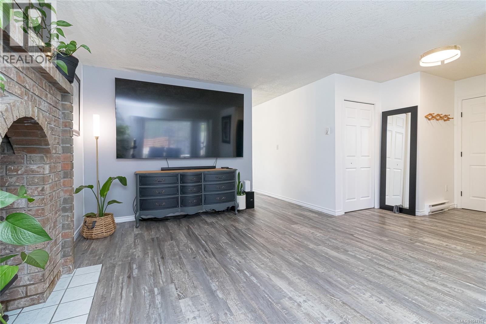 2138 Henlyn Dr, Sooke, British Columbia  V9Z 0N5 - Photo 6 - 1047197