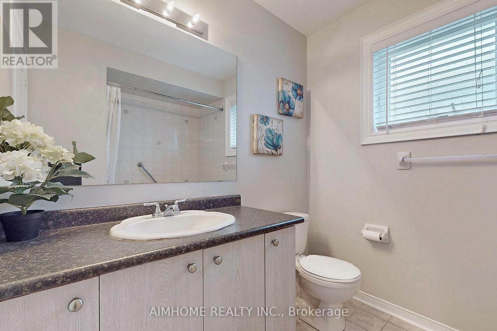 399 Flanagan Court, Newmarket, Ontario  L3X 2G1 - Photo 32 - N13689940