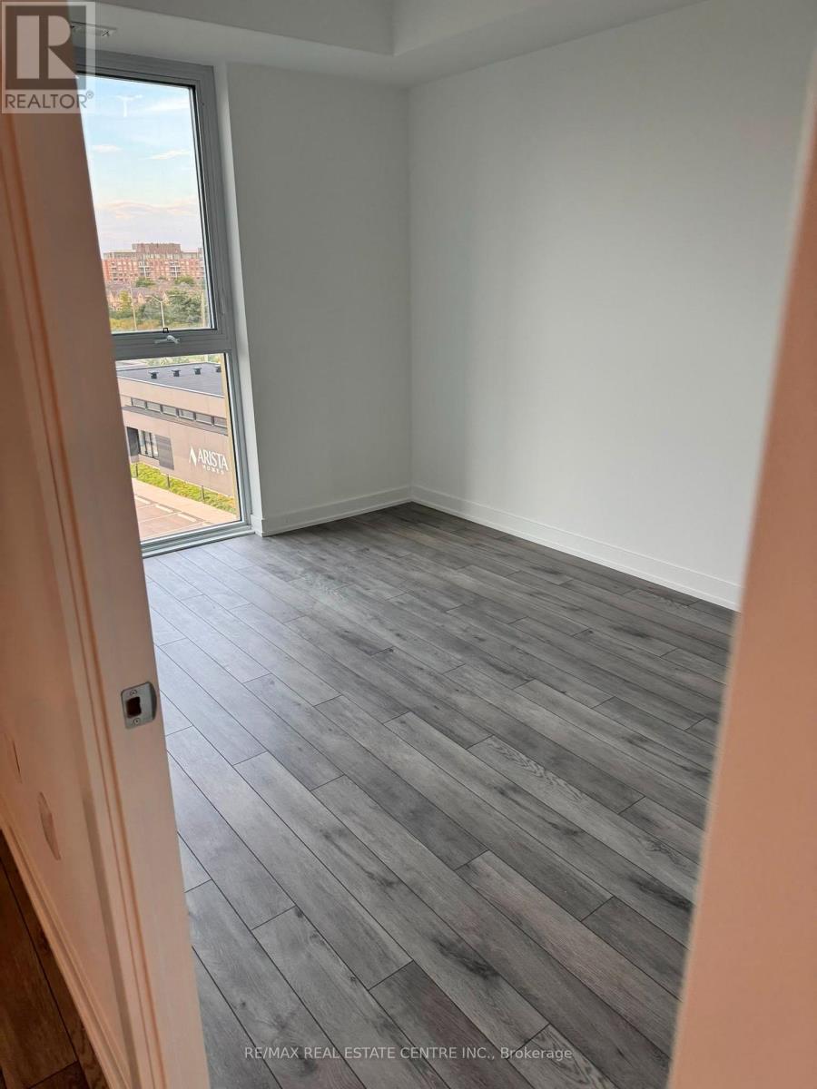 612 - 1005 Dundas Street E Street, Oakville, Ontario L6H 8C7 - Photo 10 - W13689926