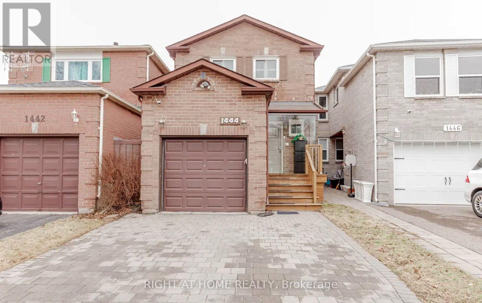 1444 PRINCE JOHN CIRCLE, Oakville, Ontario