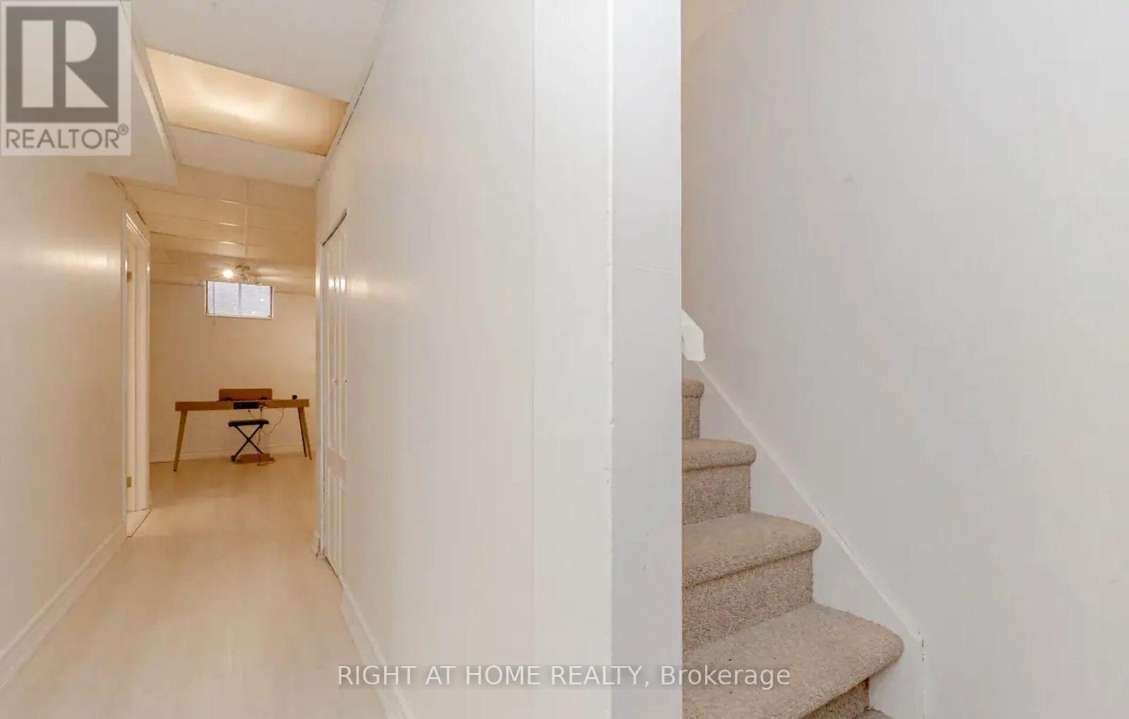 1444 Prince John Circle, Oakville, Ontario  L6J 6W8 - Photo 31 - W13689942