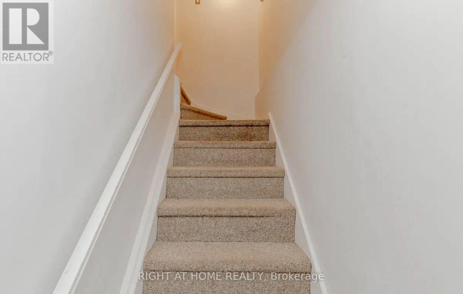 1444 Prince John Circle, Oakville, Ontario  L6J 6W8 - Photo 32 - W13689942