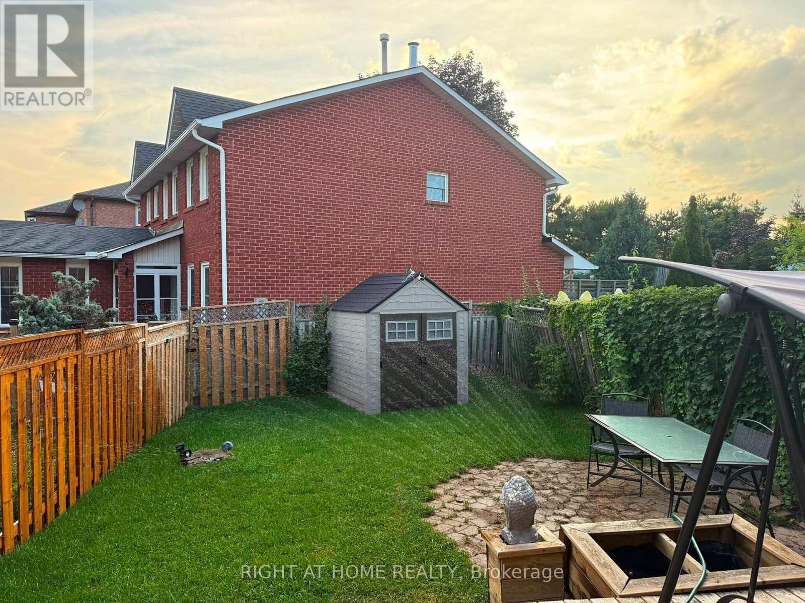 1444 Prince John Circle, Oakville, Ontario  L6J 6W8 - Photo 35 - W13689942