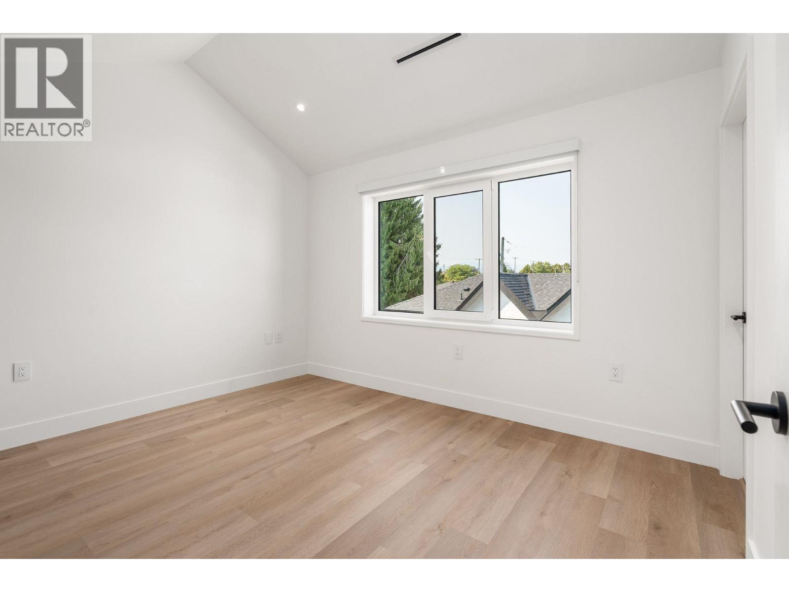 Sl 3 2333 E 54th Avenue, Vancouver, British Columbia  V5S 1X1 - Photo 16 - R3128840