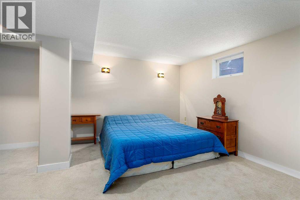 5811 41 Avenue, Camrose, Alberta  T4V 2S2 - Photo 17 - A2296755
