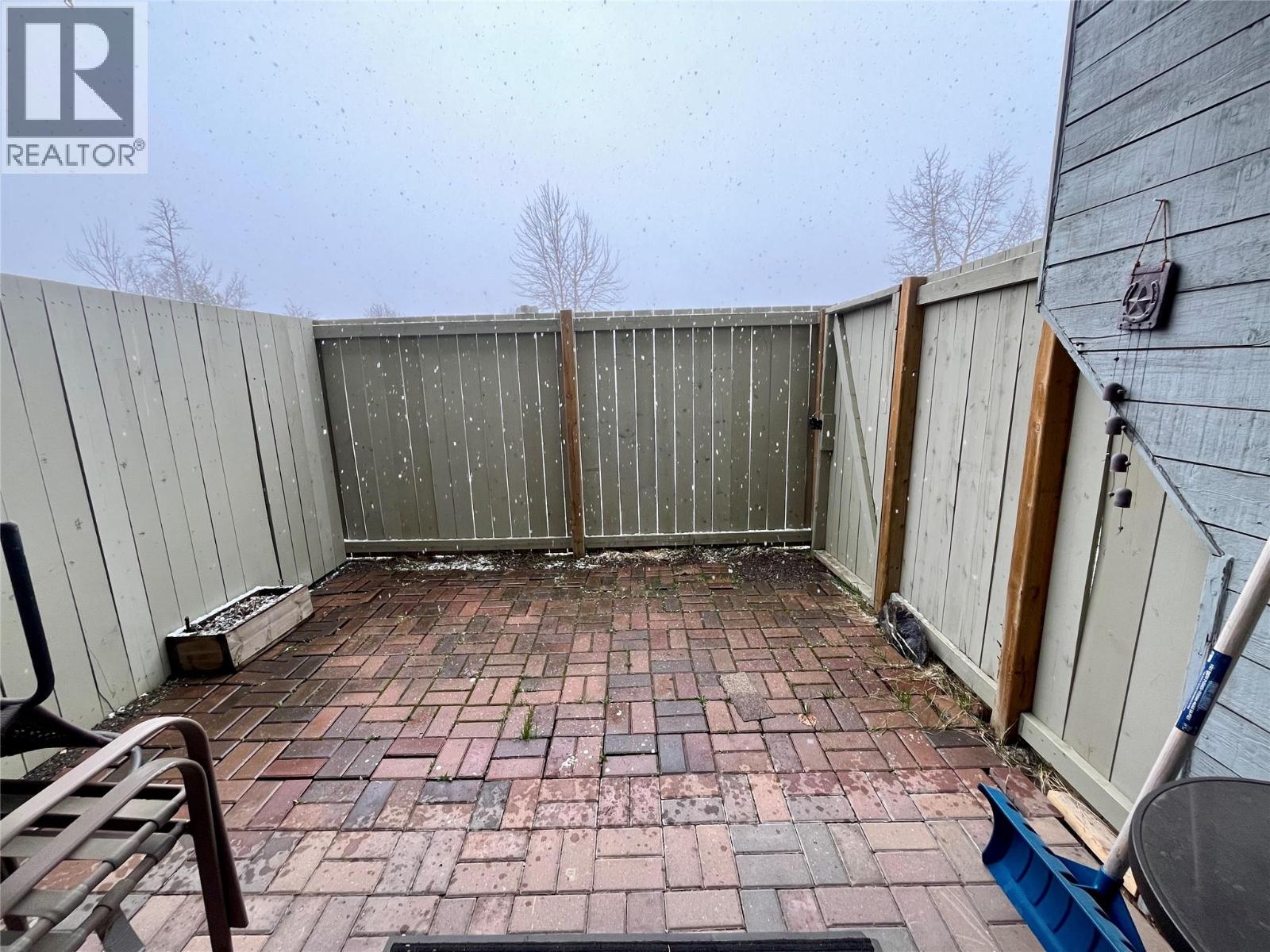 320 Northgate Road Unit# 106, Tumbler Ridge, British Columbia  V0C 2W0 - Photo 3 - 10383794