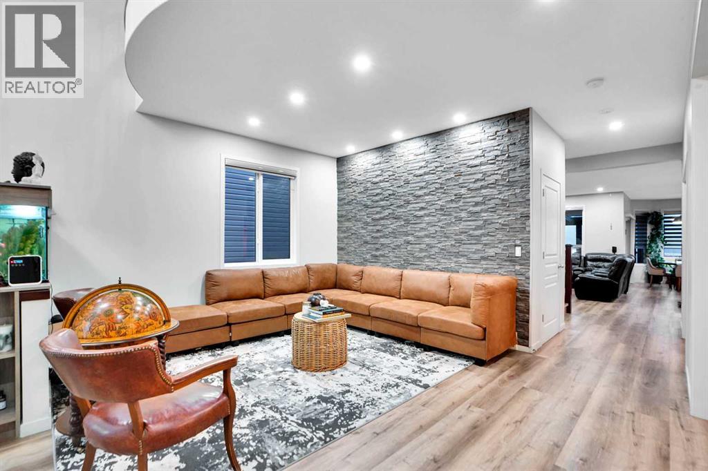 119 Panton Landing NW, Calgary, Alberta  T3K 0W4 - Photo 4 - A2328450