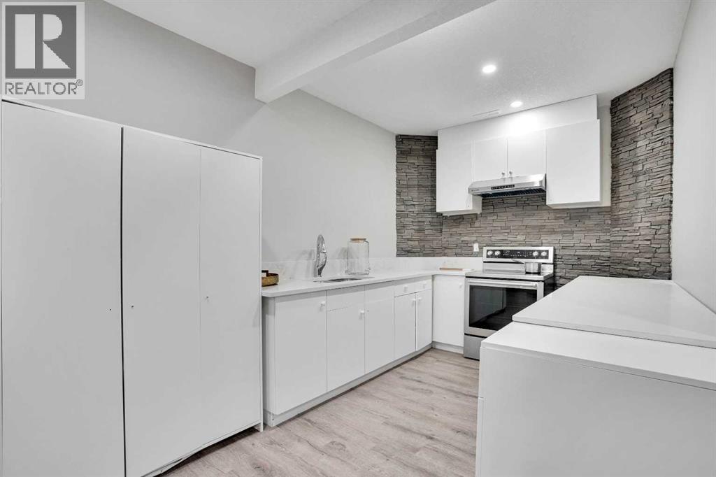 119 Panton Landing NW, Calgary, Alberta  T3K 0W4 - Photo 34 - A2328450
