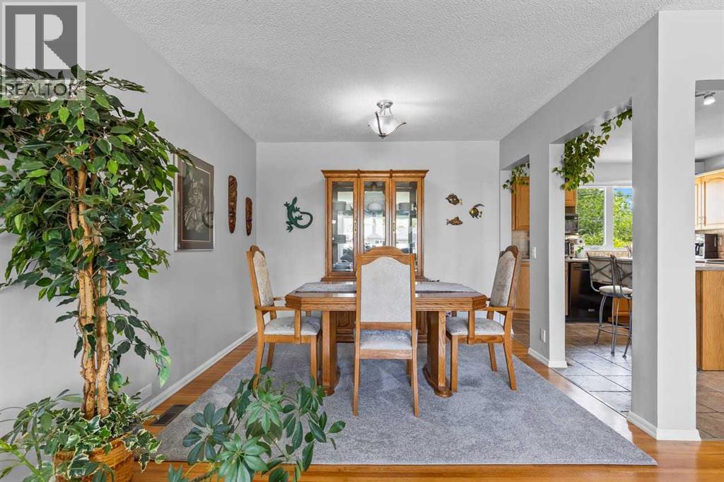 5019 Marshall Road NE, Calgary, Alberta  T2A 2Y7 - Photo 13 - A2336835