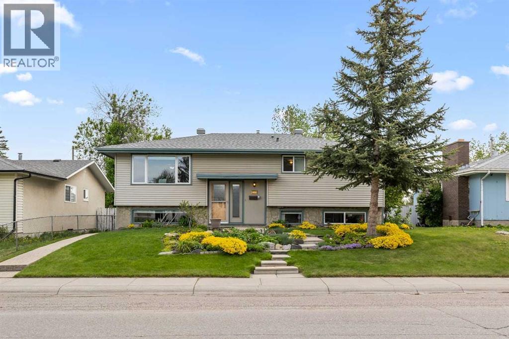 5019 Marshall Road NE, Calgary, Alberta  T2A 2Y7 - Photo 1 - A2336835