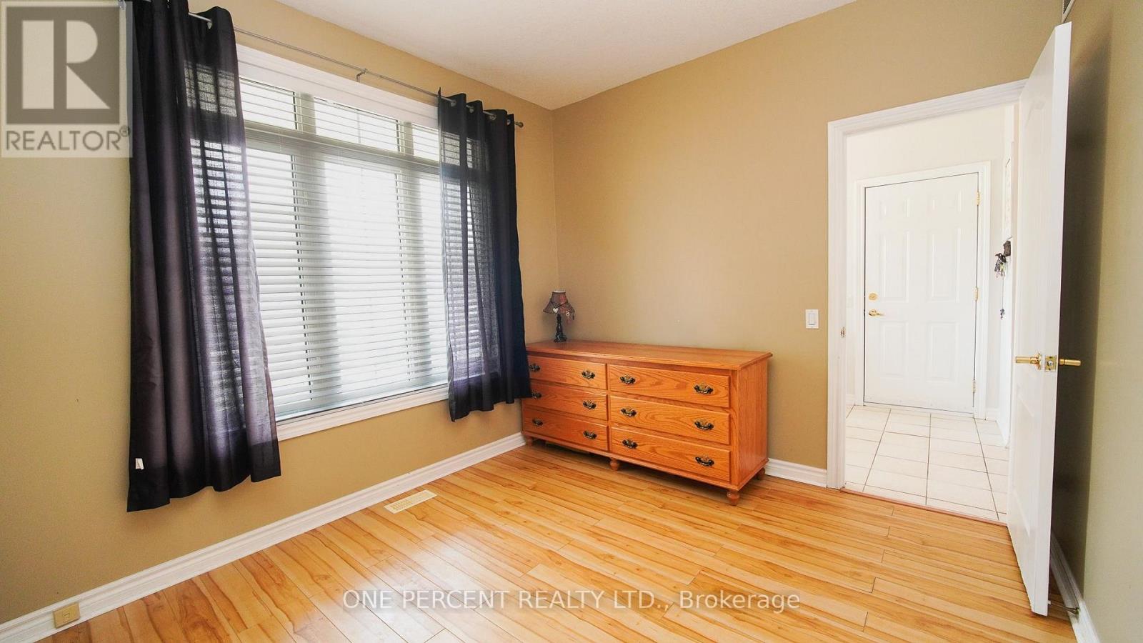 537 Fiddle Park Lane, Shelburne, Ontario  L9W 3B9 - Photo 6 - X13689918
