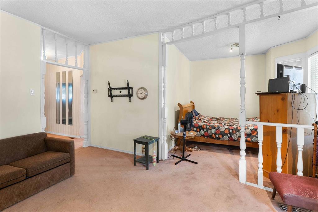 794 Ashburn Street, Winnipeg, Manitoba  R3G 3C7 - Photo 3 - 202620389
