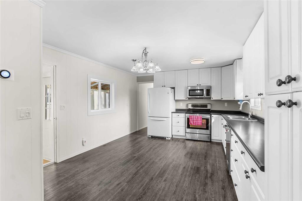 92 Springwood Drive, Winnipeg, Manitoba  R2N 1C1 - Photo 10 - 202620549