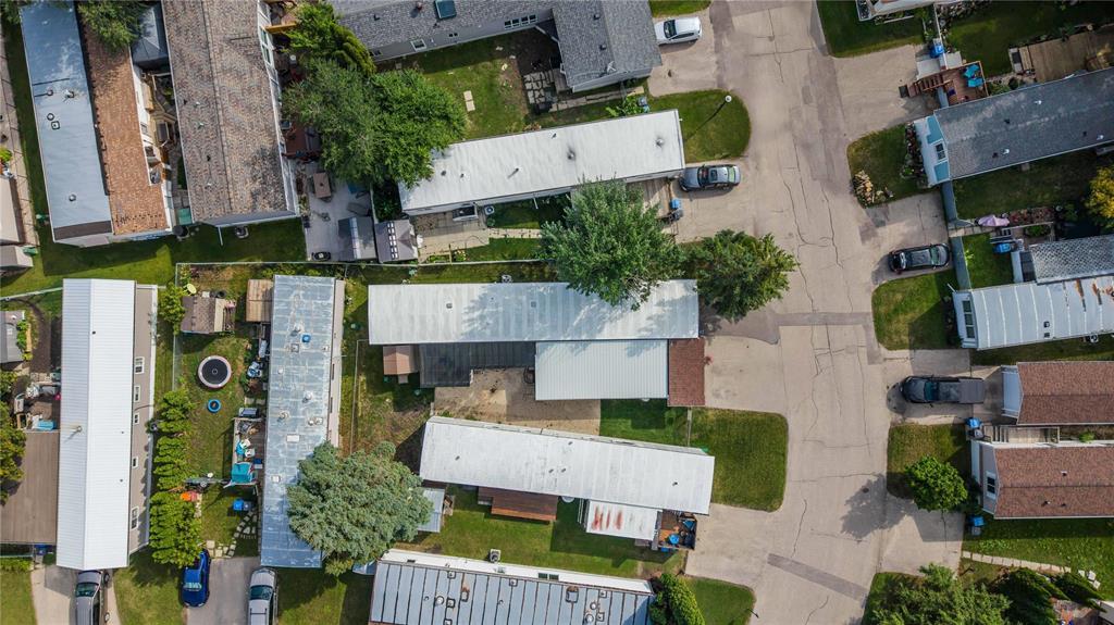 92 Springwood Drive, Winnipeg, Manitoba  R2N 1C1 - Photo 33 - 202620549