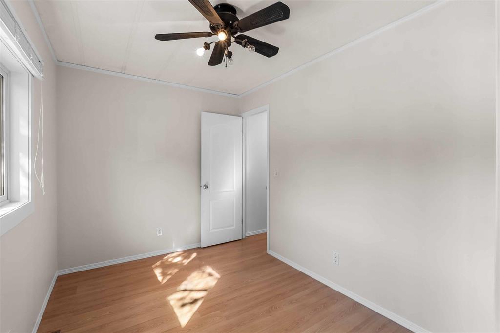 92 Springwood Drive, Winnipeg, Manitoba  R2N 1C1 - Photo 17 - 202620549