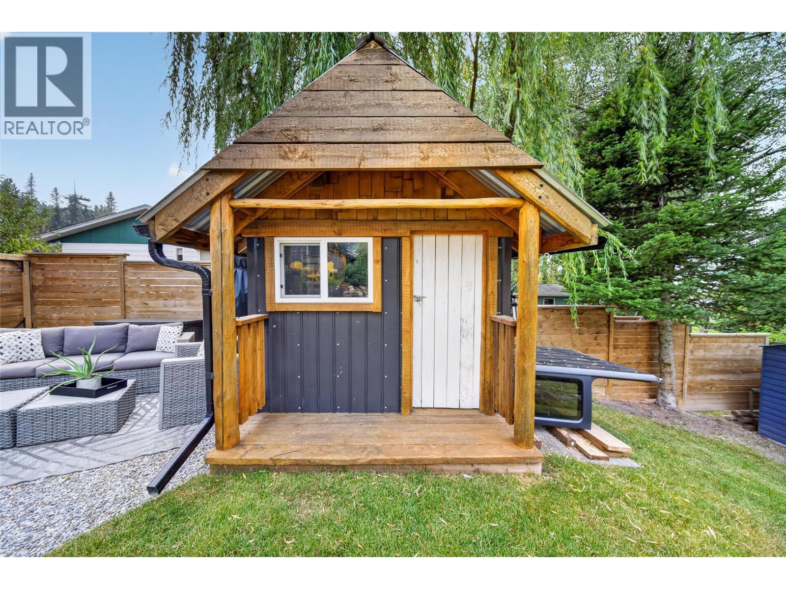 197 Ridgemont Lane, Fernie, British Columbia  V0B 1M2 - Photo 58 - 10397269