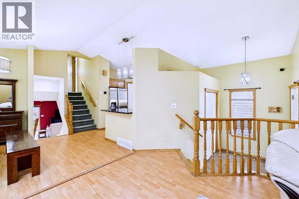187 Bridlewood Circle Sw, Calgary, Alberta  T2Y 3L2 - Photo 6 - A2336948
