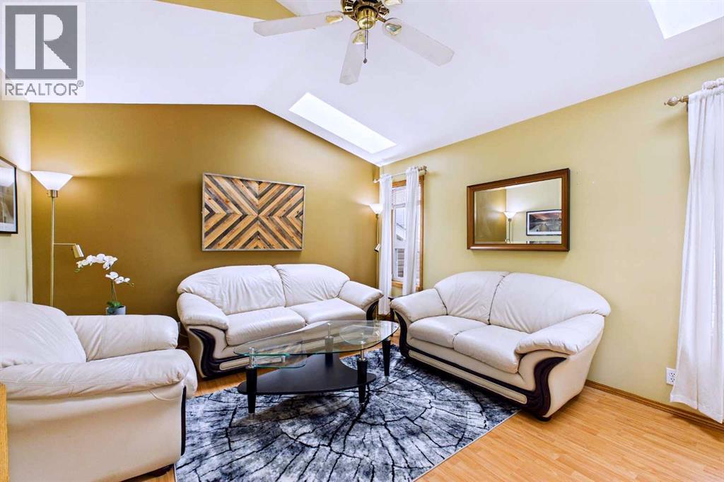 187 Bridlewood Circle Sw, Calgary, Alberta  T2Y 3L2 - Photo 5 - A2336948