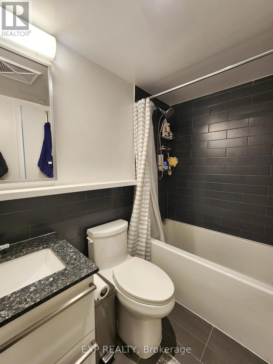 7 - 106 Varna Drive, Toronto, Ontario  M6A 0C8 - Photo 8 - C13689980