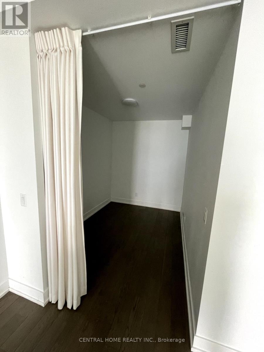 4608 - 7 Grenville Street, Toronto, Ontario  M4Y 1A1 - Photo 11 - C13689992