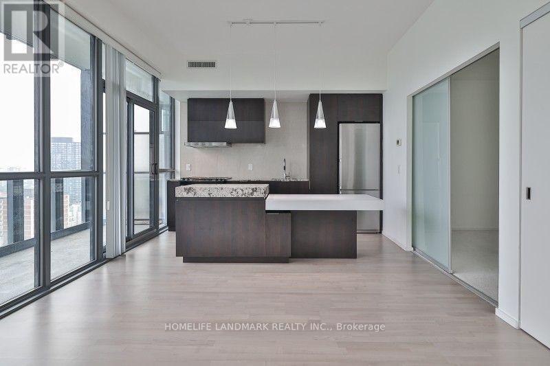 2211 - 101 Charles Street E, Toronto, Ontario  M4Y 1V2 - Photo 3 - C13689996