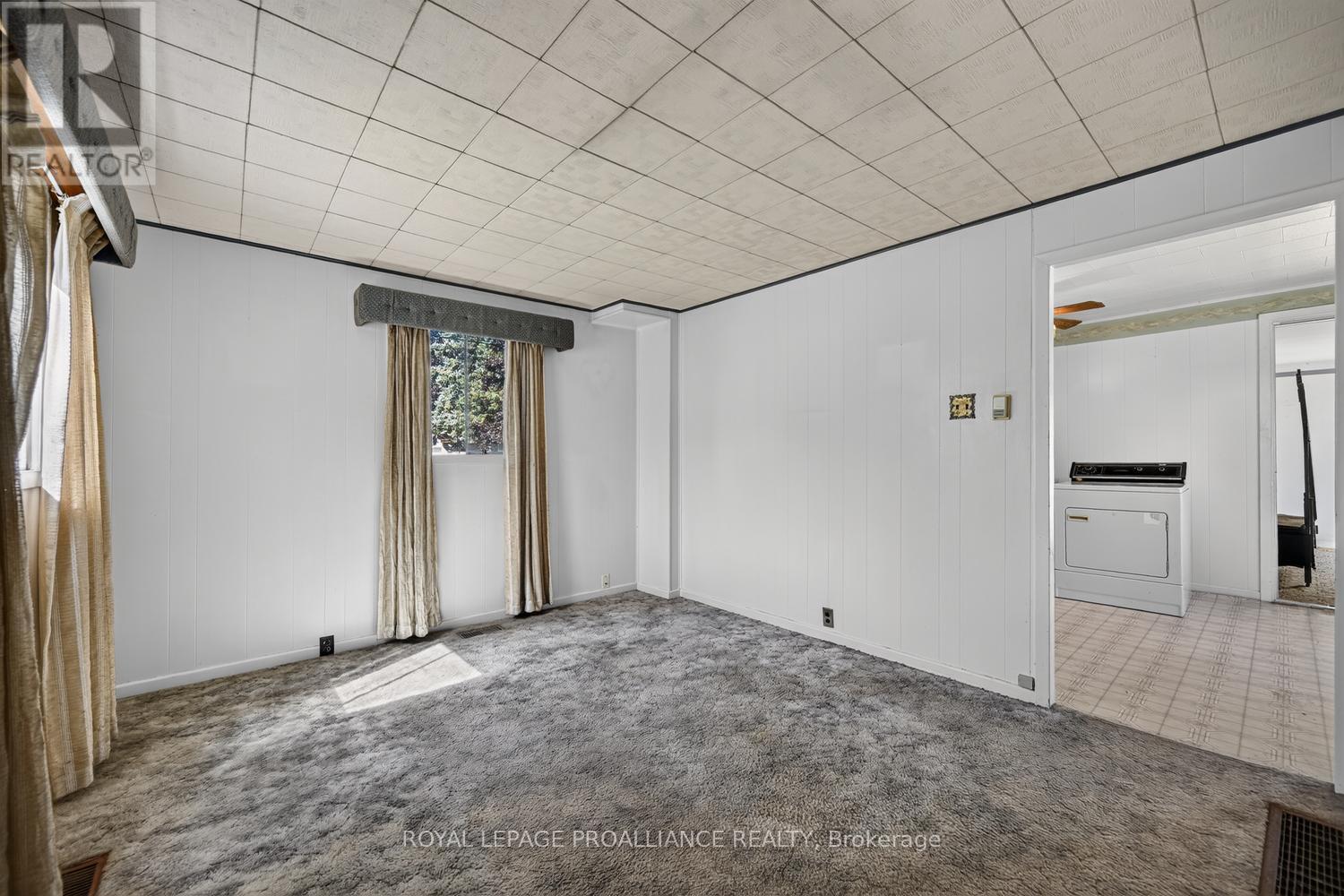 300 Park Street E, Prescott, Ontario  K0E 1T0 - Photo 3 - X13689988