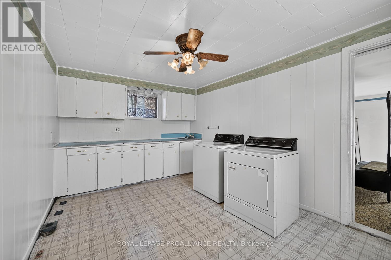 300 Park Street E, Prescott, Ontario  K0E 1T0 - Photo 6 - X13689988