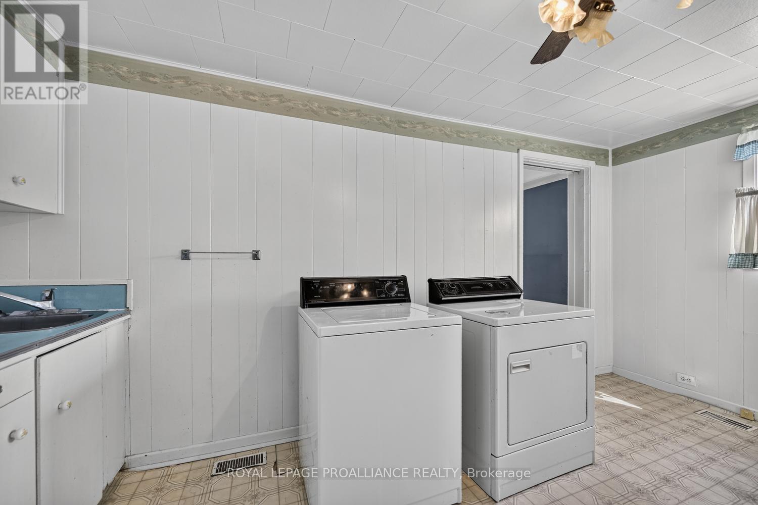 300 Park Street E, Prescott, Ontario  K0E 1T0 - Photo 8 - X13689988