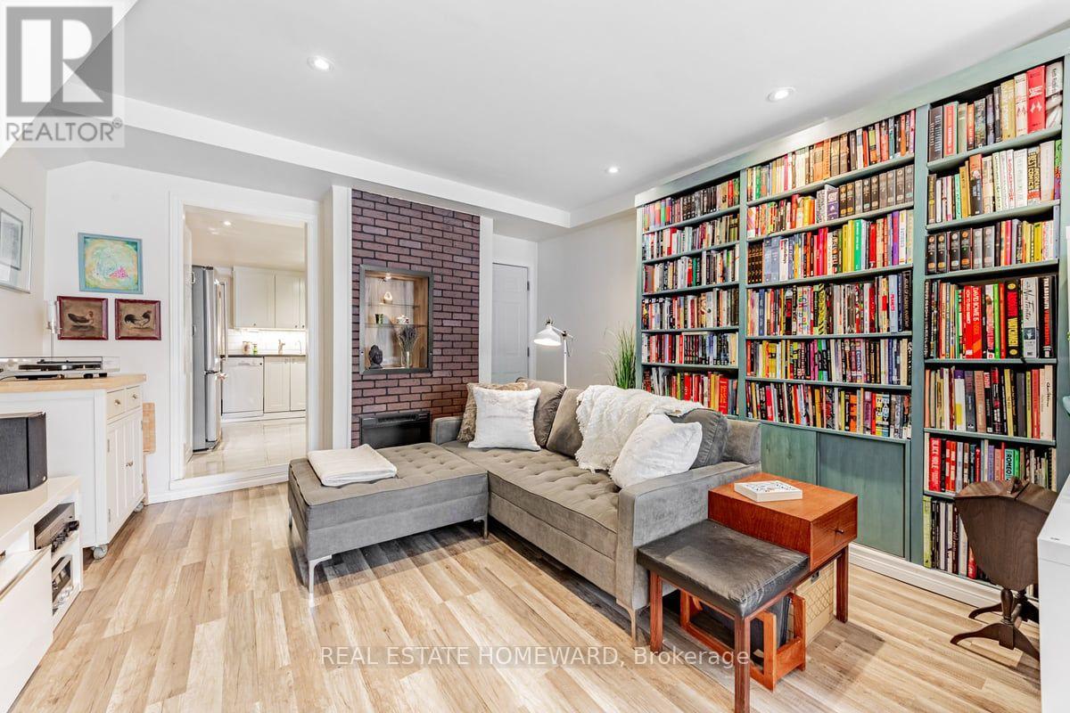 111 Jones Avenue, Toronto, Ontario  M4M 2Z7 - Photo 11 - E13689954