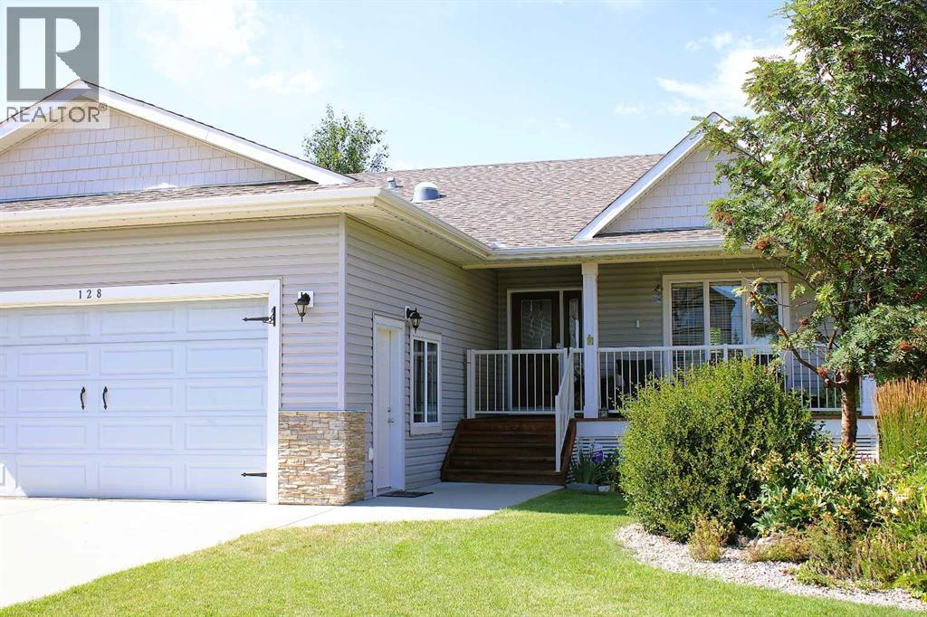 128 12 Ave NE, sundre, Alberta