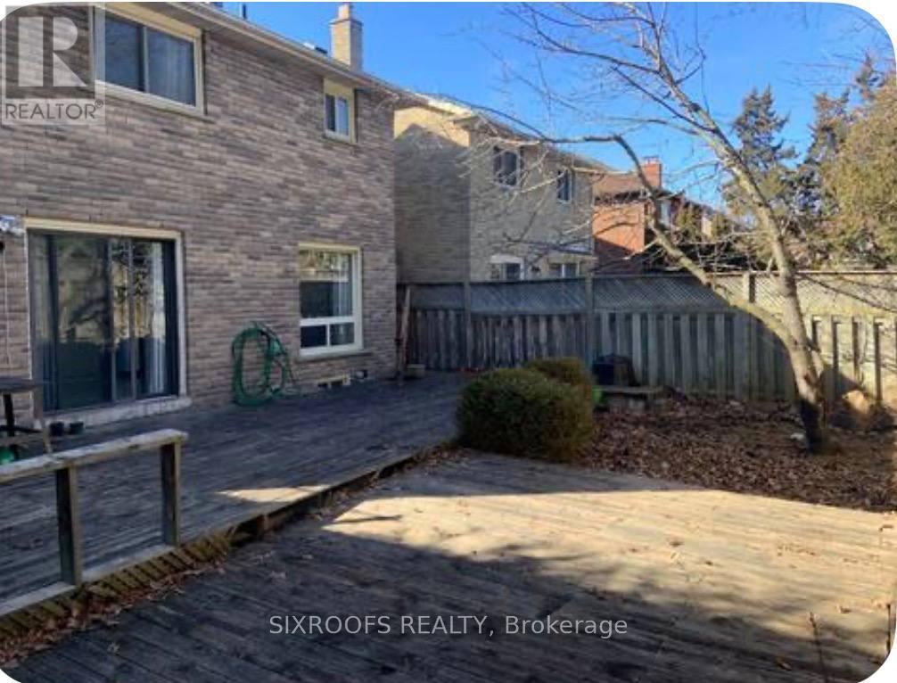 Main - 43 Eleanor Circle, Richmond Hill, Ontario L4C 6K6 - Photo 12 - N13689998