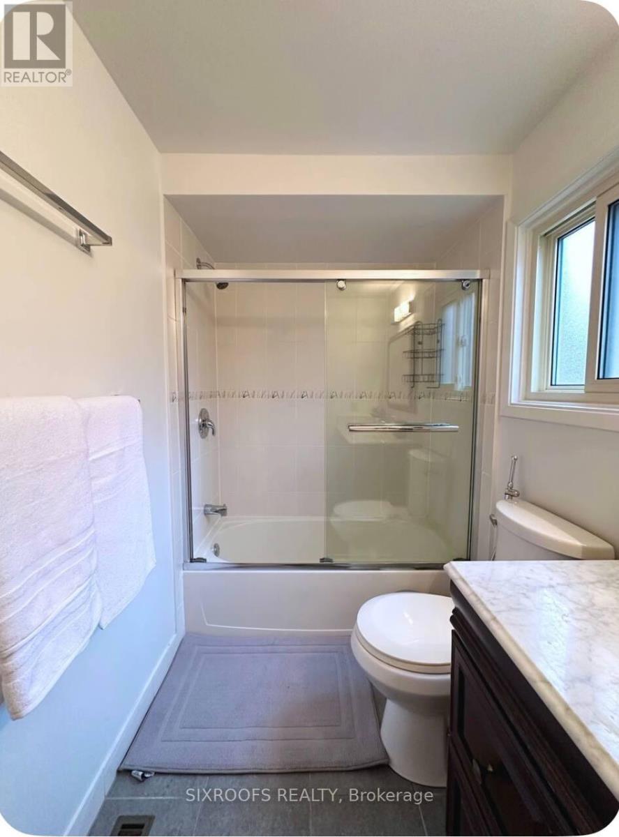 Main - 43 Eleanor Circle, Richmond Hill, Ontario L4C 6K6 - Photo 18 - N13689998