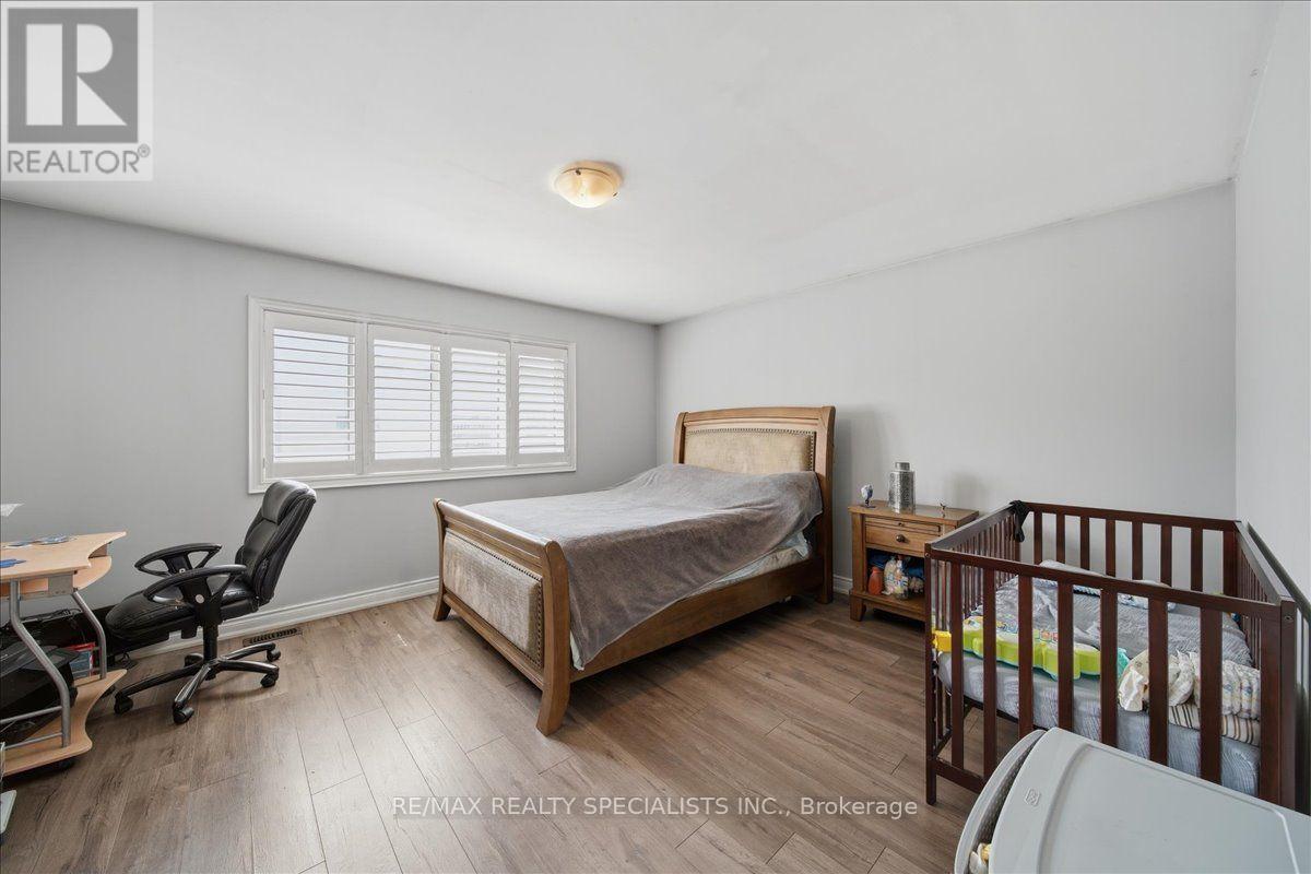 77 Mckenzie Way, Bradford West Gwillimbury, Ontario  L3Z 0J9 - Photo 16 - N13690004